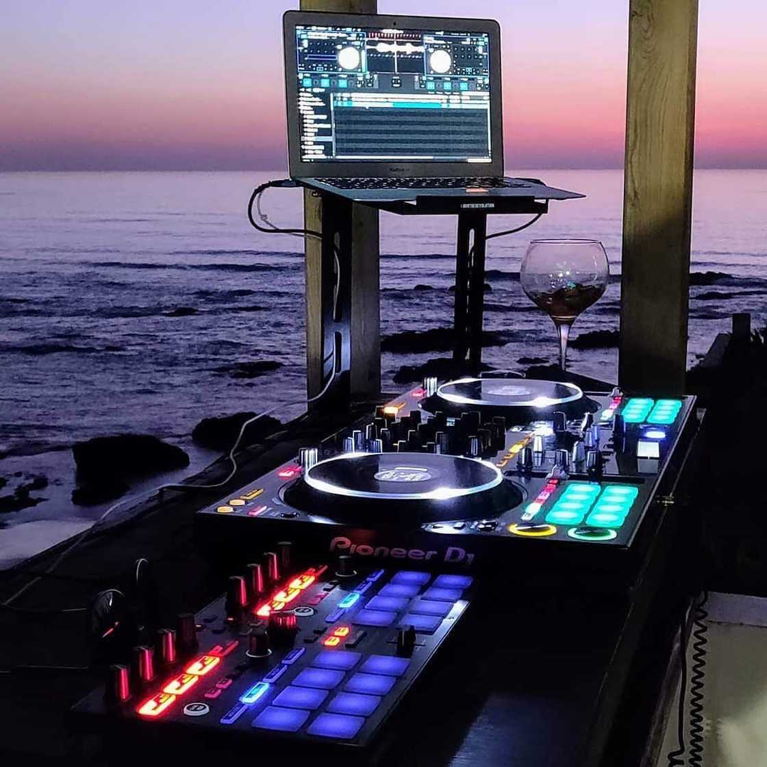 what to study to be a DJ? what to study to be a DJ?