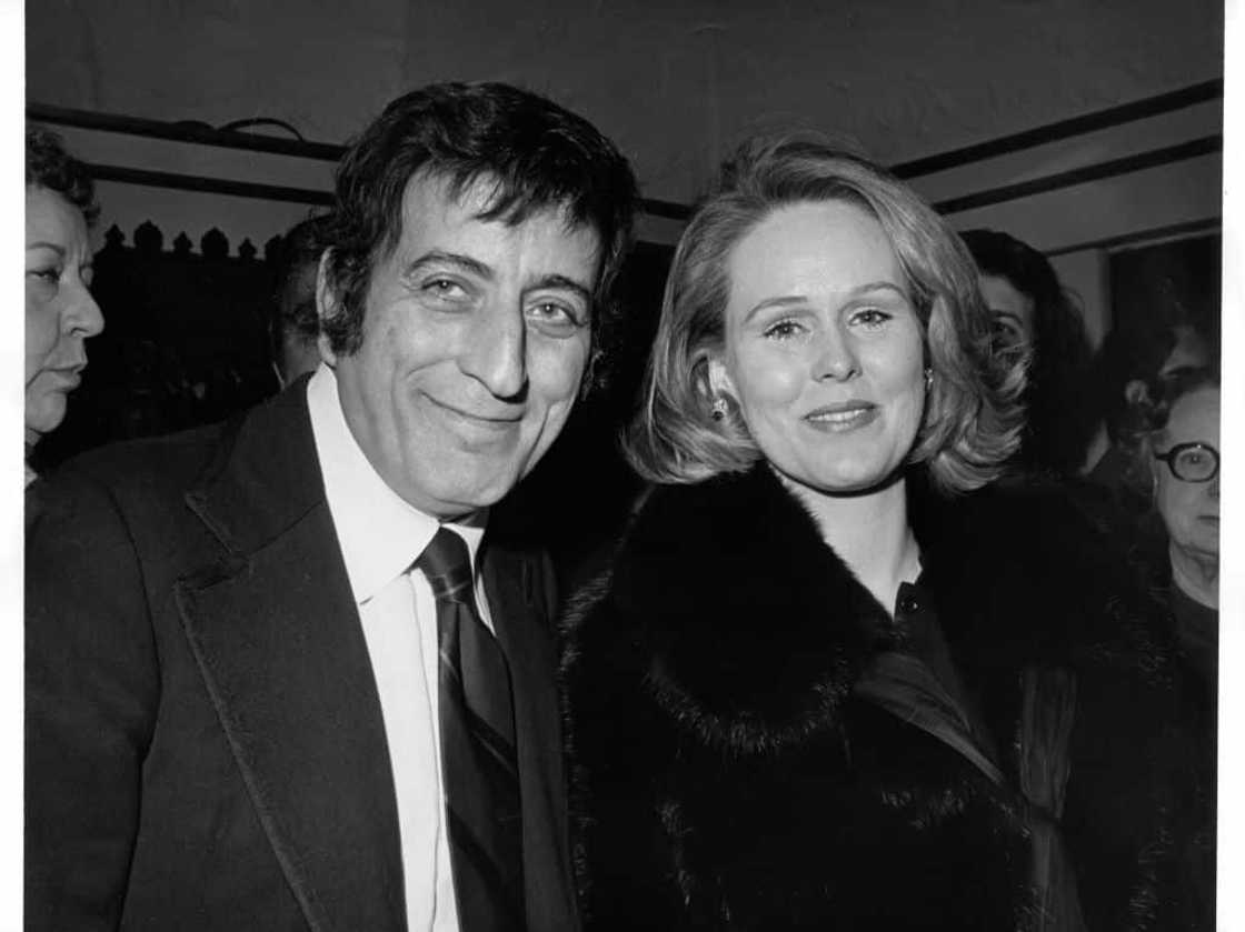 How old is Susan Tony Bennett's wife? How old is Susan Tony Bennett's wife?