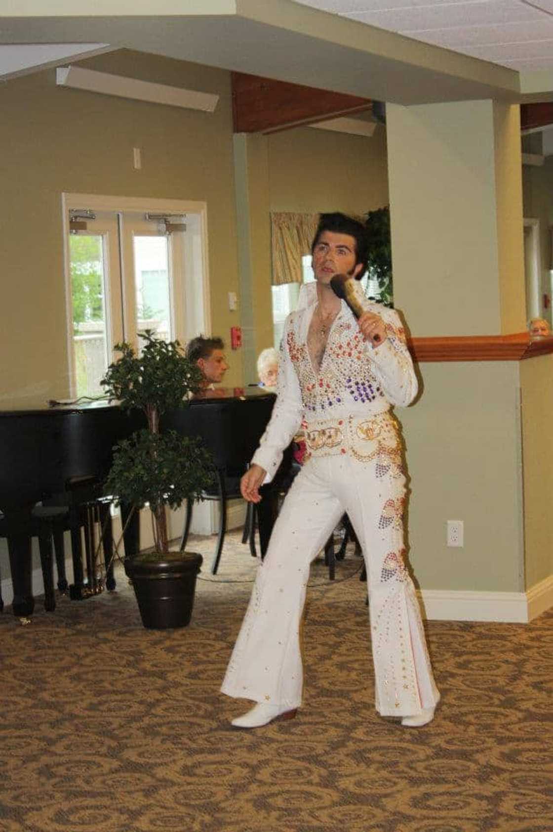 Who is Tony La Torre? Age, wife, nationality, movies, profiles, net worth Who is Tony La Torre? Age, wife, nationality, movies, profiles, net worth