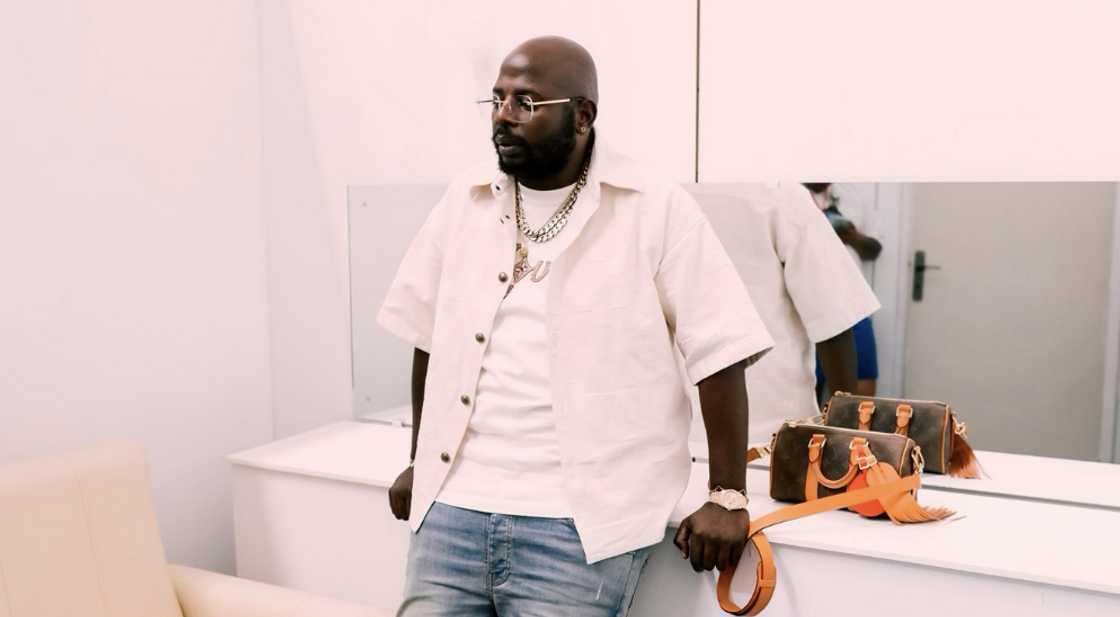 Fans laughed at DJ Maphorisa after he lost his USB Fans laughed at DJ Maphorisa after he lost his USB