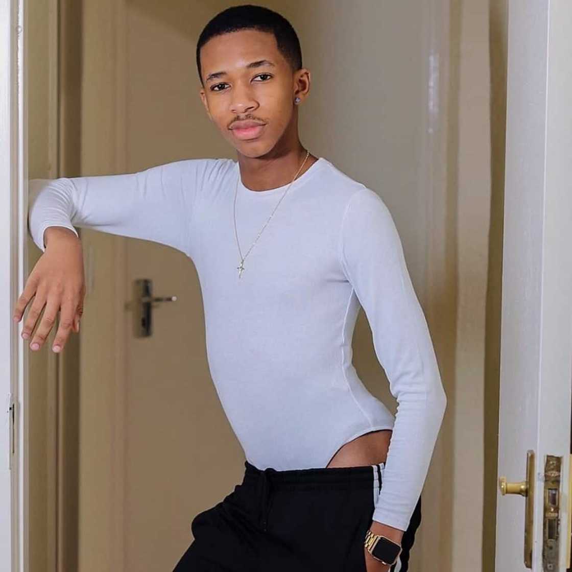 Lasizwe Dambuza Lasizwe Dambuza