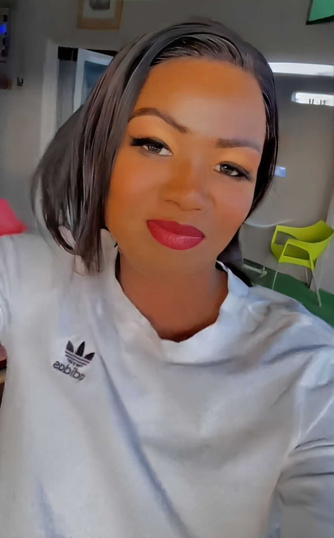 A lady called out a retailer in South Africa for selling her rock-hard birthday cake. A lady called out a retailer in South Africa for selling her rock-hard birthday cake.