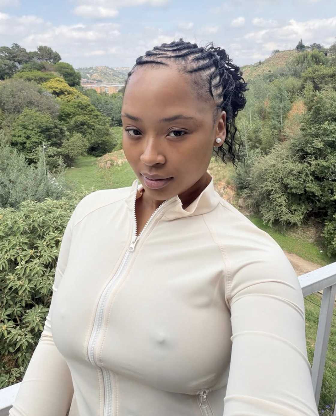 Cyan Boujee gave back to the needy