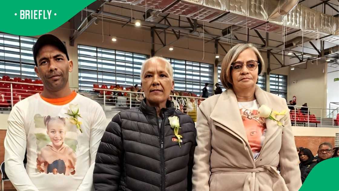 Joslin's father, Josè Emke, her paternal grandmother mother, Louretta Yon, and Kelly's mother, Amanda Daniels-Smith Joslin's father, Josè Emke, her paternal grandmother mother, Louretta Yon, and Kelly's mother, Amanda Daniels-Smith
