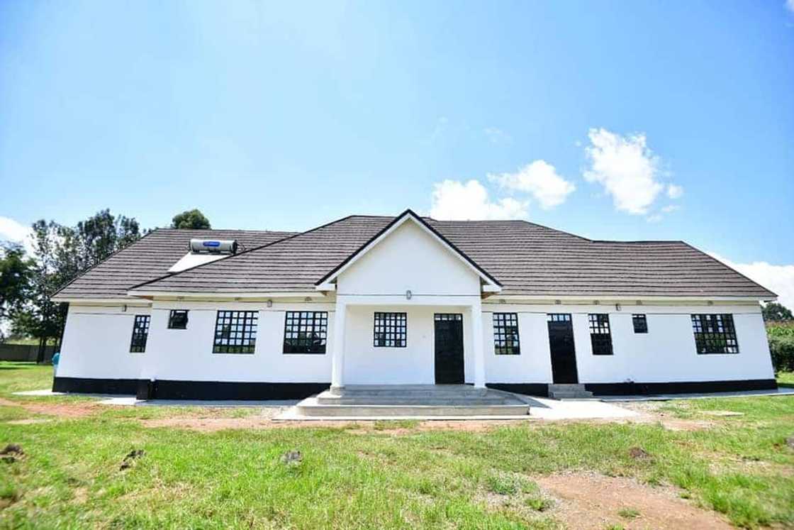 Eldoret female engineer gifts parents luxurious house as appreciation for good upbringing Eldoret female engineer gifts parents luxurious house as appreciation for good upbringing