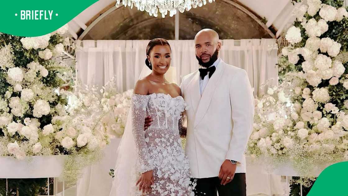 Zozibini Tunzi shares new picture with husband Zozibini Tunzi shares new picture with husband