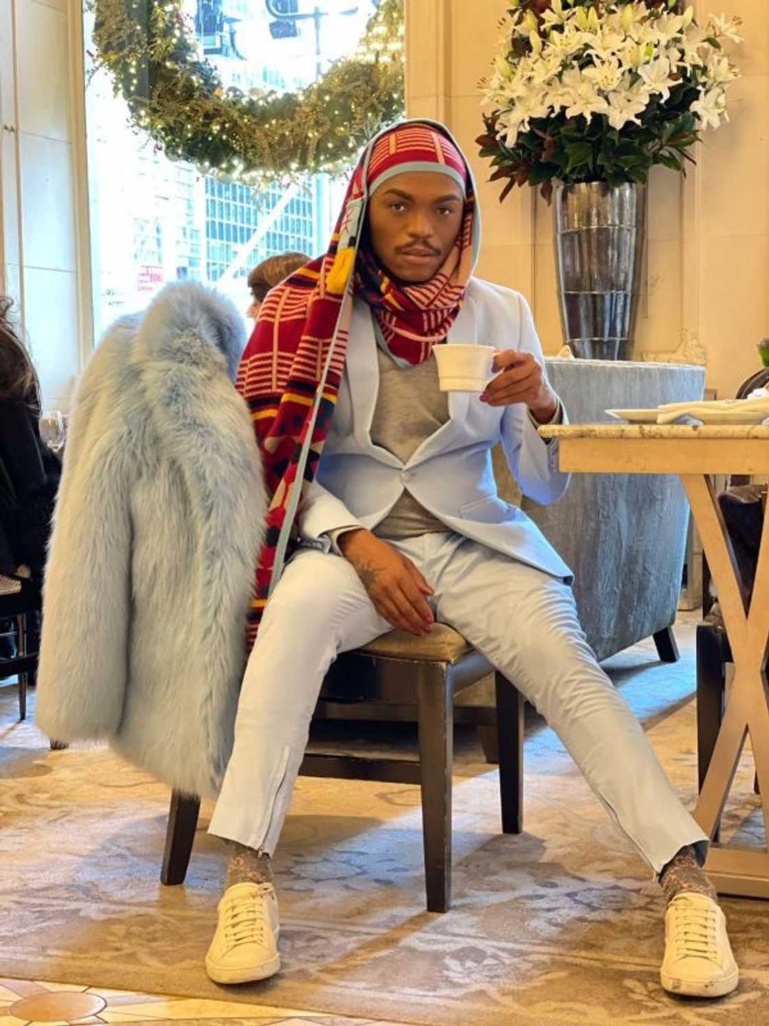 Online users gave Somizi Mhlongo his flowers