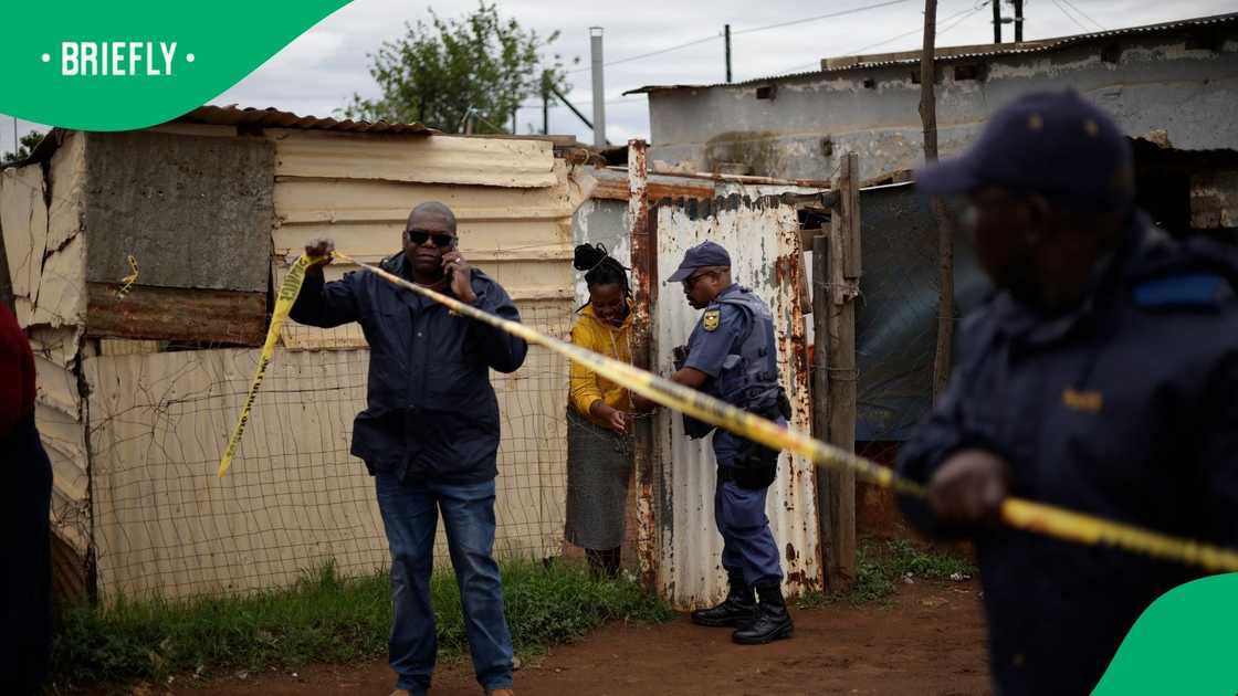 A Mpumalanga DJ was killed in a murder-suicide incident at a tavern on Christmas Eve A Mpumalanga DJ was killed in a murder-suicide incident at a tavern on Christmas Eve