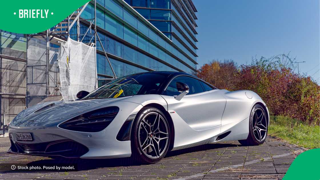 People wondered where the person who wrecked the McLaren ran off too. People wondered where the person who wrecked the McLaren ran off too.