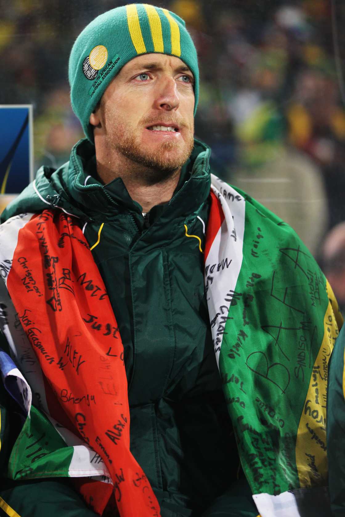 “Proof That Cheaters Always Win” : Matthew Booth and Bongani Mthombeni’s Photo Divides South Africa “Proof That Cheaters Always Win” : Matthew Booth and Bongani Mthombeni’s Photo Divides South Africa