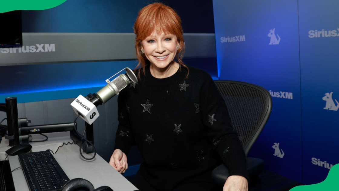 facts about Reba McEntire facts about Reba McEntire