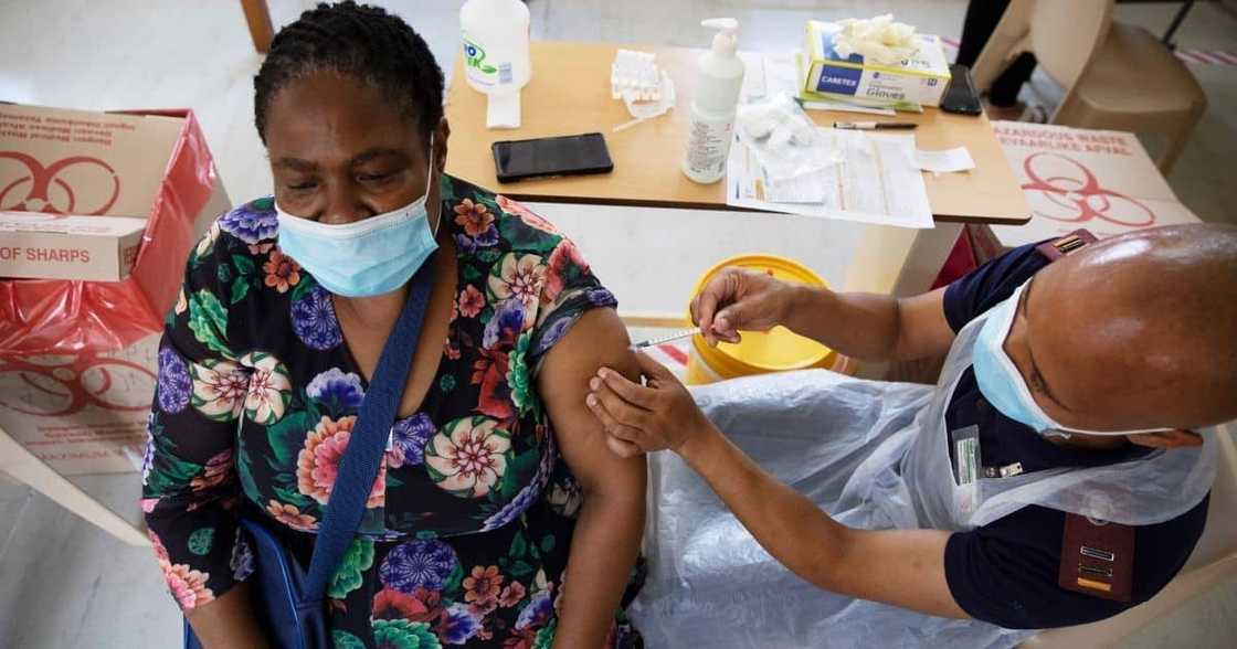 SAHPRA Approves Johnson & Johnson Vaccine for commercial roll-out SAHPRA Approves Johnson & Johnson Vaccine for commercial roll-out