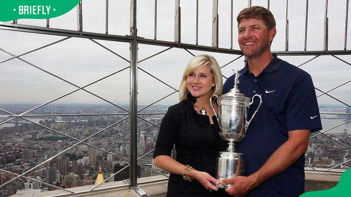 Lucas Glover and his ex-wife Jennifer during their visit to The Empire State Building in 2009