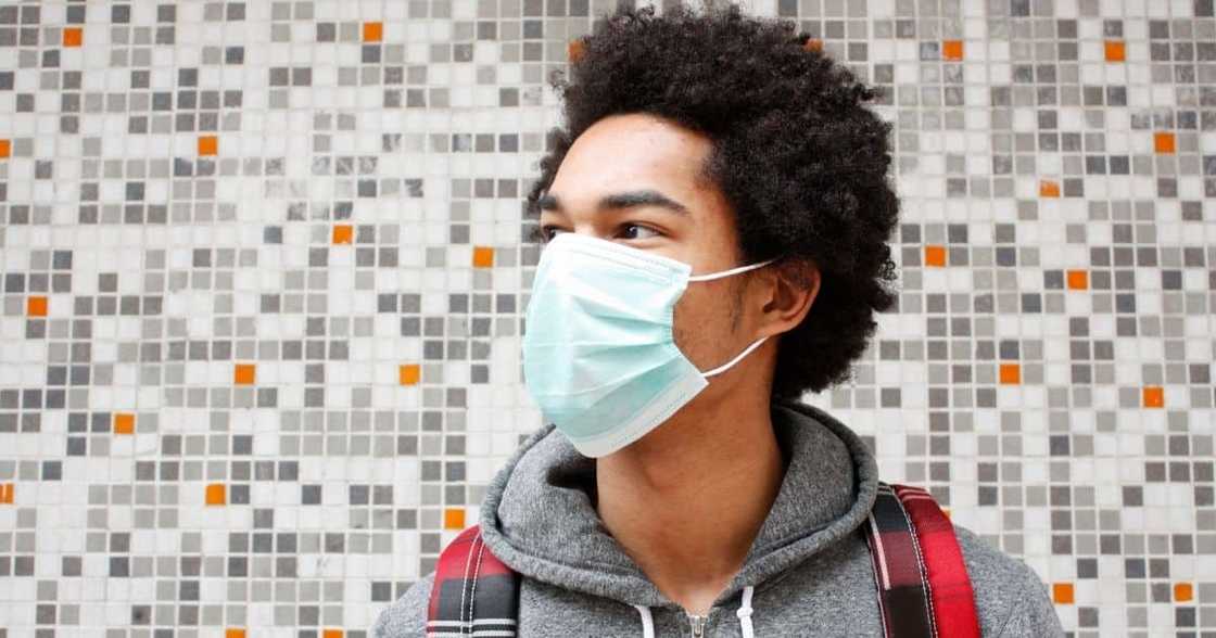 Mzansi, Study, Blue Surgical Masks, Covid19 Mzansi, Study, Blue Surgical Masks, Covid19