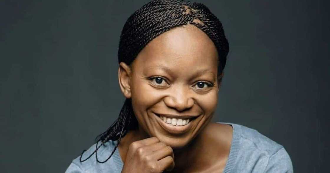 Helicopter, Pilot, Refilwe Ledwaba, Award, Aviation Helicopter, Pilot, Refilwe Ledwaba, Award, Aviation