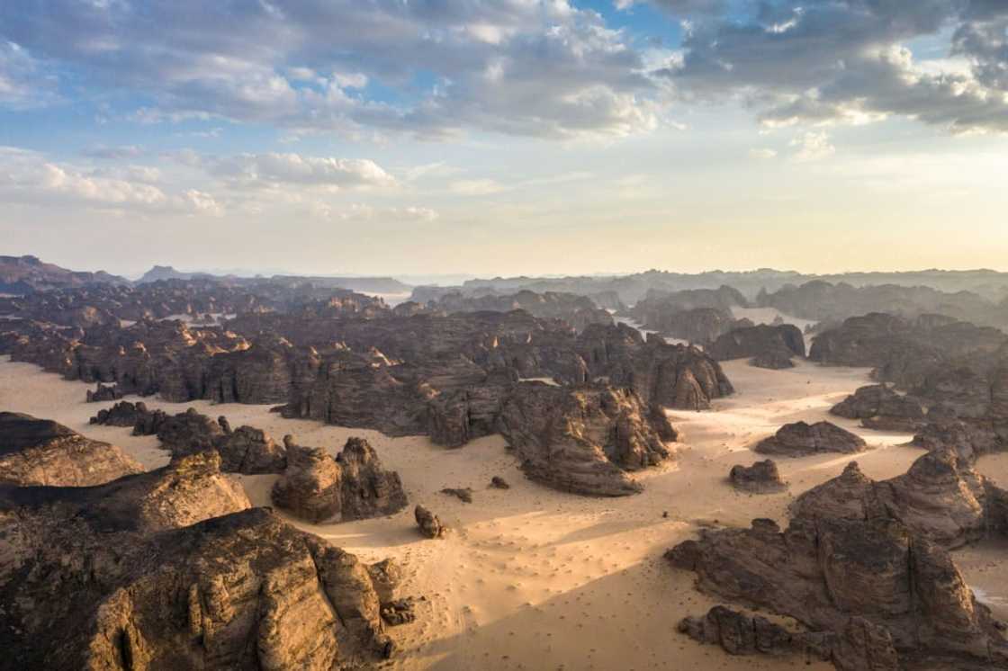 Wadi AlFann is ultimately meant to cover 65 square kilometres (16,000 acres) of Saudi desert with new examples of "land art", the movement that sought to bring art out of galleries and into nature Wadi AlFann is ultimately meant to cover 65 square kilometres (16,000 acres) of Saudi desert with new examples of "land art", the movement that sought to bring art out of galleries and into nature