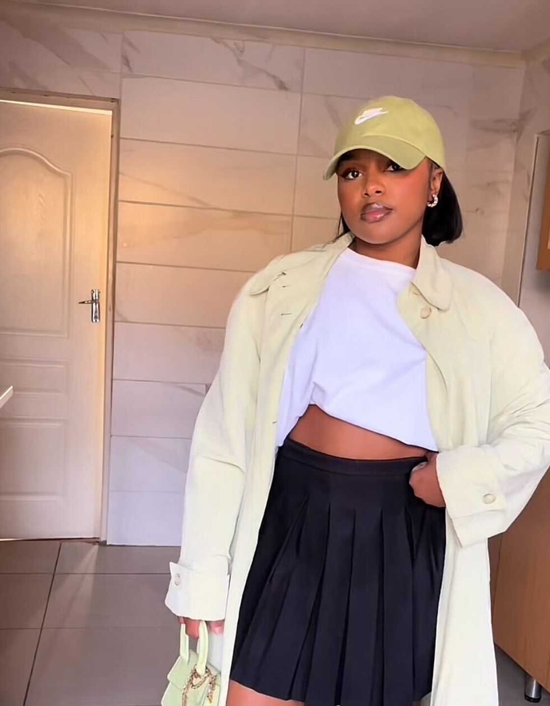 A South African woman wowed Mzansi in a breathtaking Shein dress at a wedding.