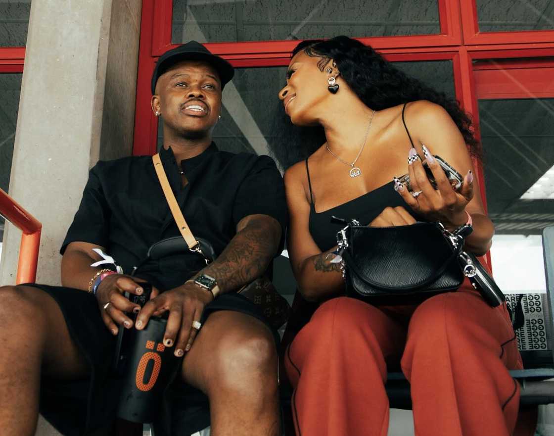 DJ Zinhle shared another video reacting to Murdah Bongz's cheating scandal DJ Zinhle shared another video reacting to Murdah Bongz's cheating scandal