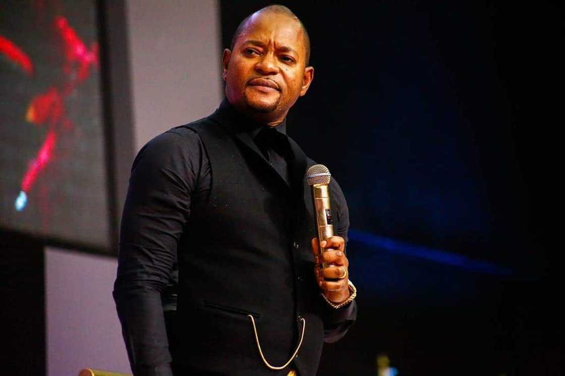 Alph Lukau biography: age, wife, wife age, resurrection, church, cars and latest news Alph Lukau biography: age, wife, wife age, resurrection, church, cars and latest news