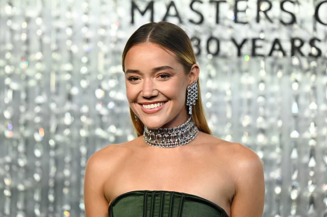 Olivia Ponton at Swarovski Masters of Light Opening Celebration in Los Angeles, California Olivia Ponton at Swarovski Masters of Light Opening Celebration in Los Angeles, California