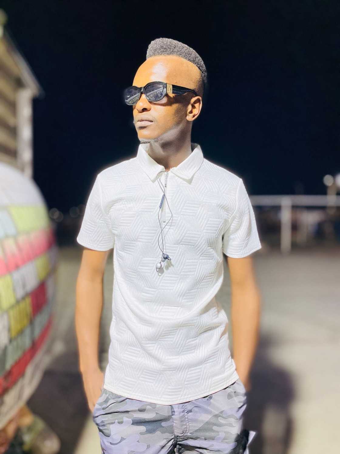 The man who was with the other gentlemen expressed his shock at seeing the reptile