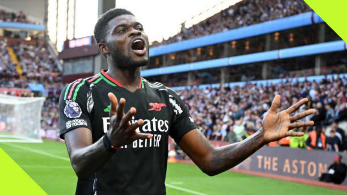 Thomas Partey in action for Arsenal.