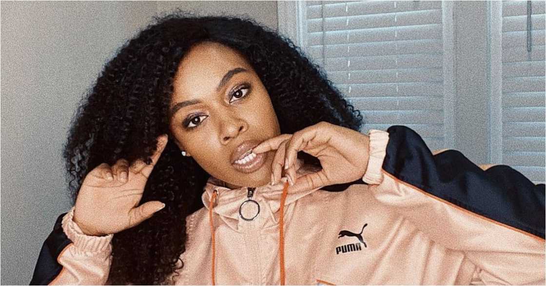Nomzamo Mbatha is proud of her dimples, no longer wants them removed Nomzamo Mbatha is proud of her dimples, no longer wants them removed