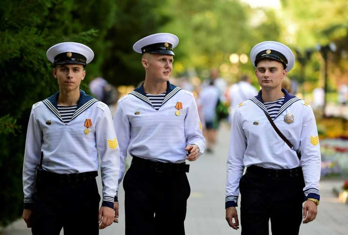 US officials say many new Russian recruits are older, unfit and ill-trained US officials say many new Russian recruits are older, unfit and ill-trained