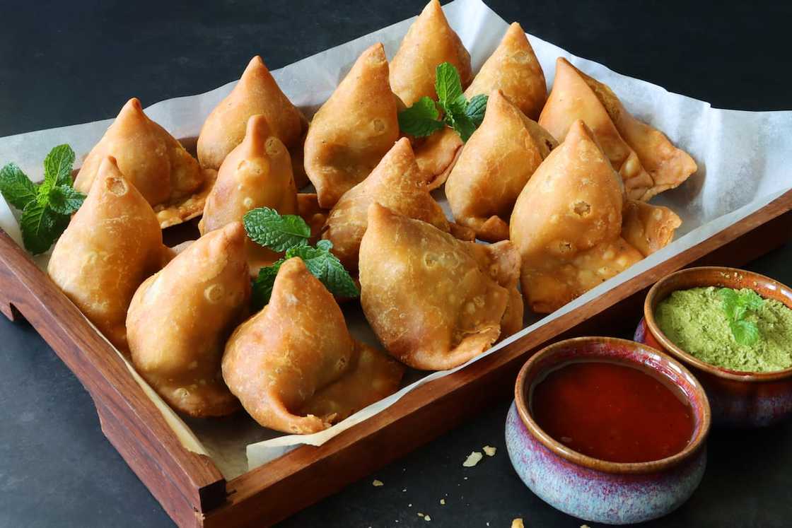 Savoury snacks South Africa Savoury snacks South Africa
