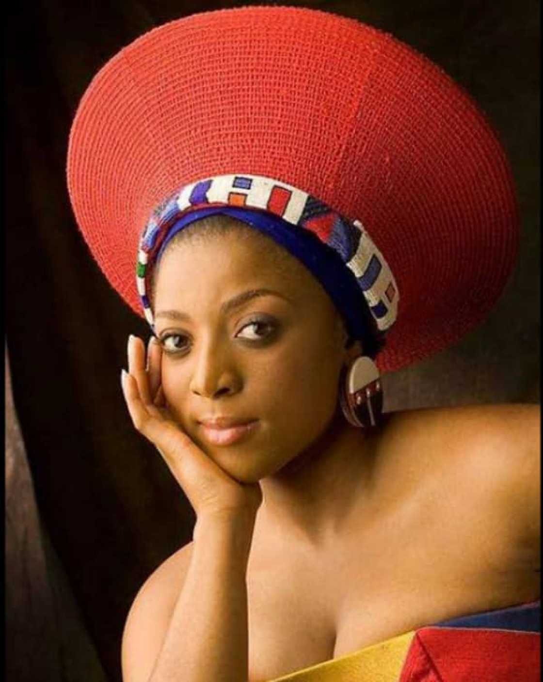 Who are King Zwelithini daughters and where are they today? (with images) Who are King Zwelithini daughters and where are they today? (with images)