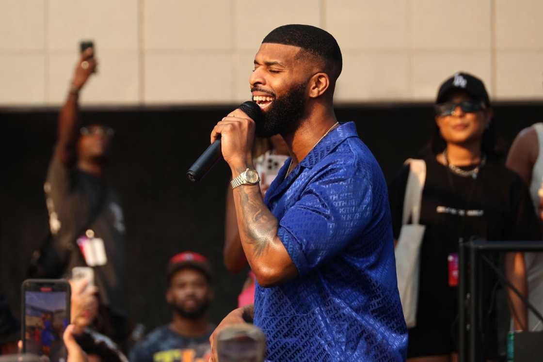 DVSN performed in Mzansi. DVSN performed in Mzansi.