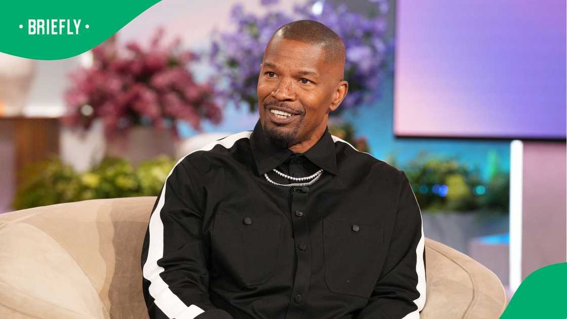 Jamie Foxx sings Guns N' Roses' Sweet Child o' Mine in hilarious video