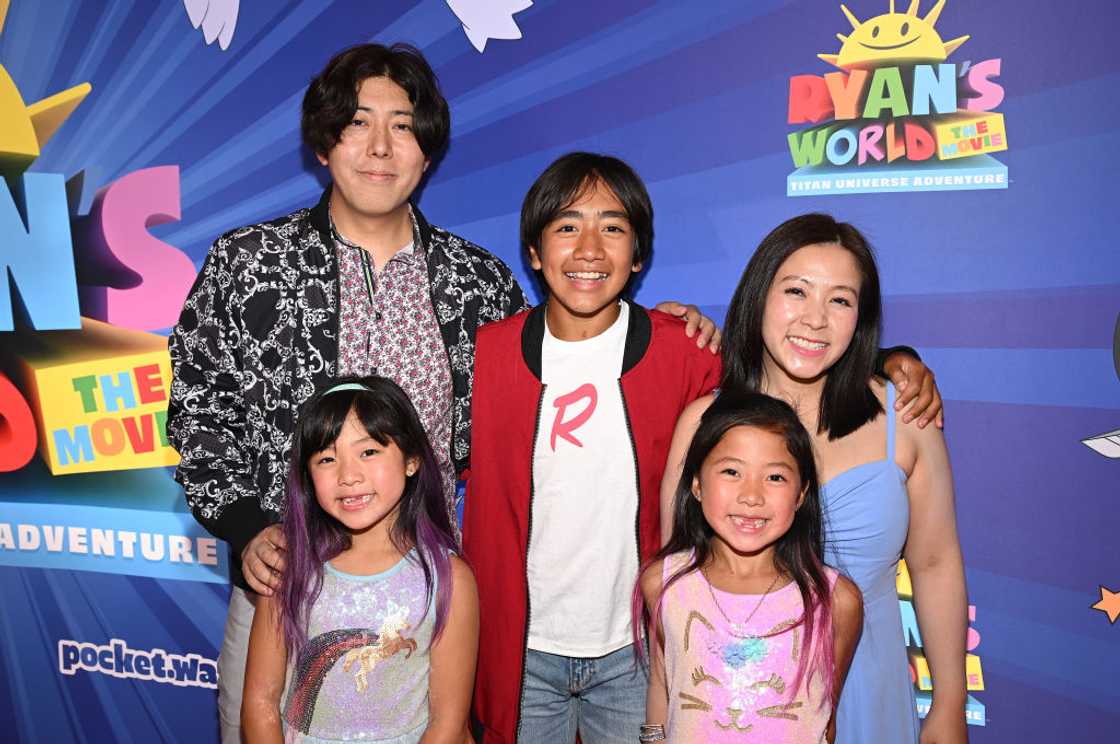 Producer Shion, actors Kate, Ryan, and Emma and producer Loann Producer Shion, actors Kate, Ryan, and Emma and producer Loann