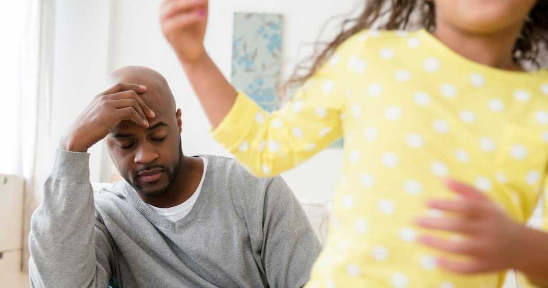 Father pays R130k a year for children’s fees Father pays R130k a year for children’s fees