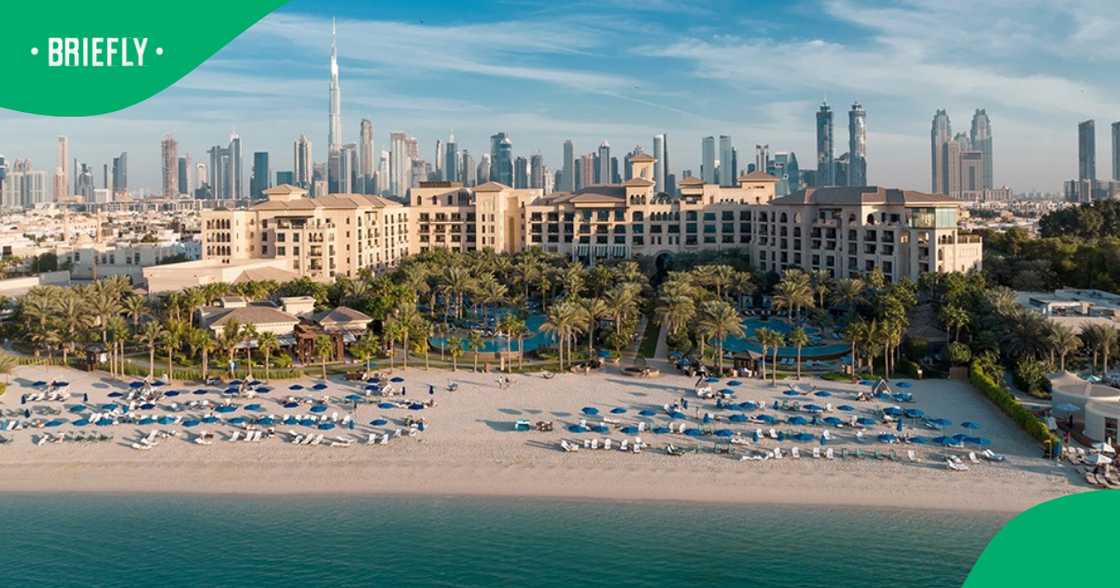 The Four Seasons Hotel in Jumeirah Beach is one of the many points of attraction The Four Seasons Hotel in Jumeirah Beach is one of the many points of attraction
