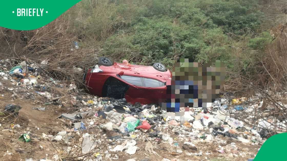 Police in KwaZulu-Natal kill three suspected hijackers in shootout Police in KwaZulu-Natal kill three suspected hijackers in shootout