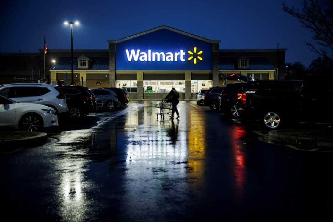 Walmart plans to add electric vehicle chargers to thousands of stores across the United States by 2030 Walmart plans to add electric vehicle chargers to thousands of stores across the United States by 2030