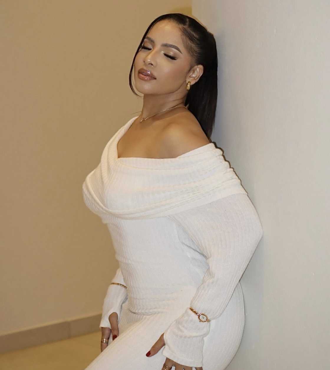Pictures of Thuli Phongolo's properties surfaced online Pictures of Thuli Phongolo's properties surfaced online
