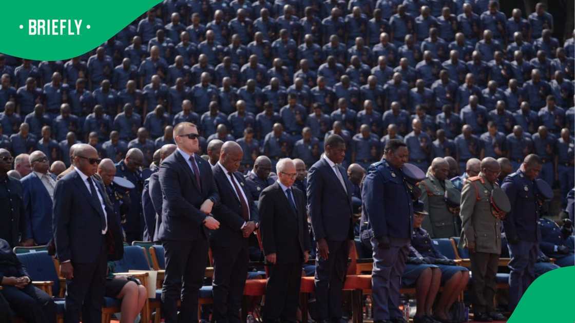 He praised the bravery of the men and women in blue He praised the bravery of the men and women in blue