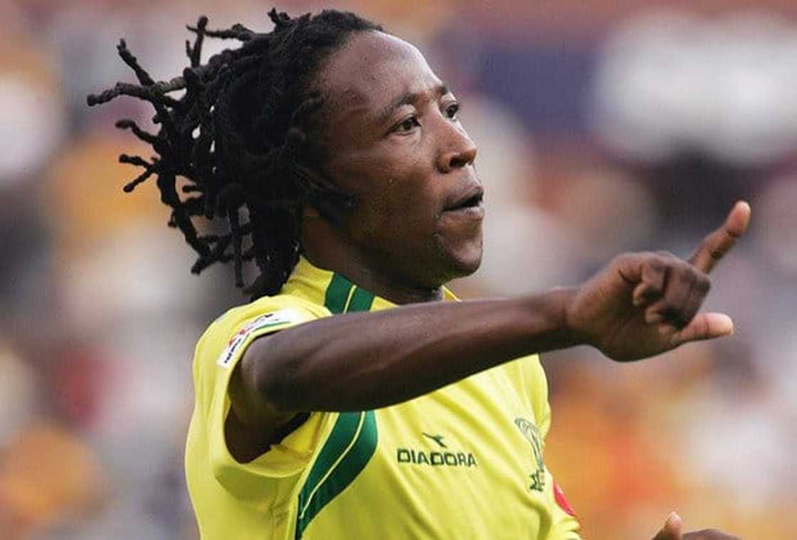 Godfrey Sapula biography Godfrey Sapula biography