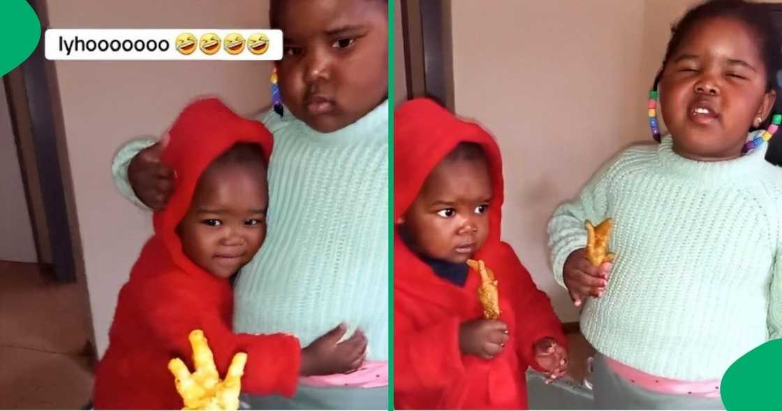 Two little siblings prayed before eating chicken feet.