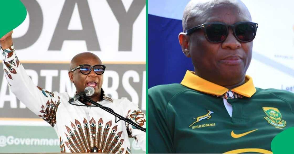 Sports Minister Zizi Kodwa received R30,000 bail after appearing at the Palm Ridge court in Ekurhuleni Sports Minister Zizi Kodwa received R30,000 bail after appearing at the Palm Ridge court in Ekurhuleni