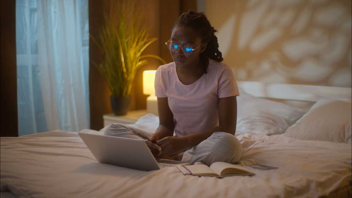 A lady studys late at night A lady studys late at night