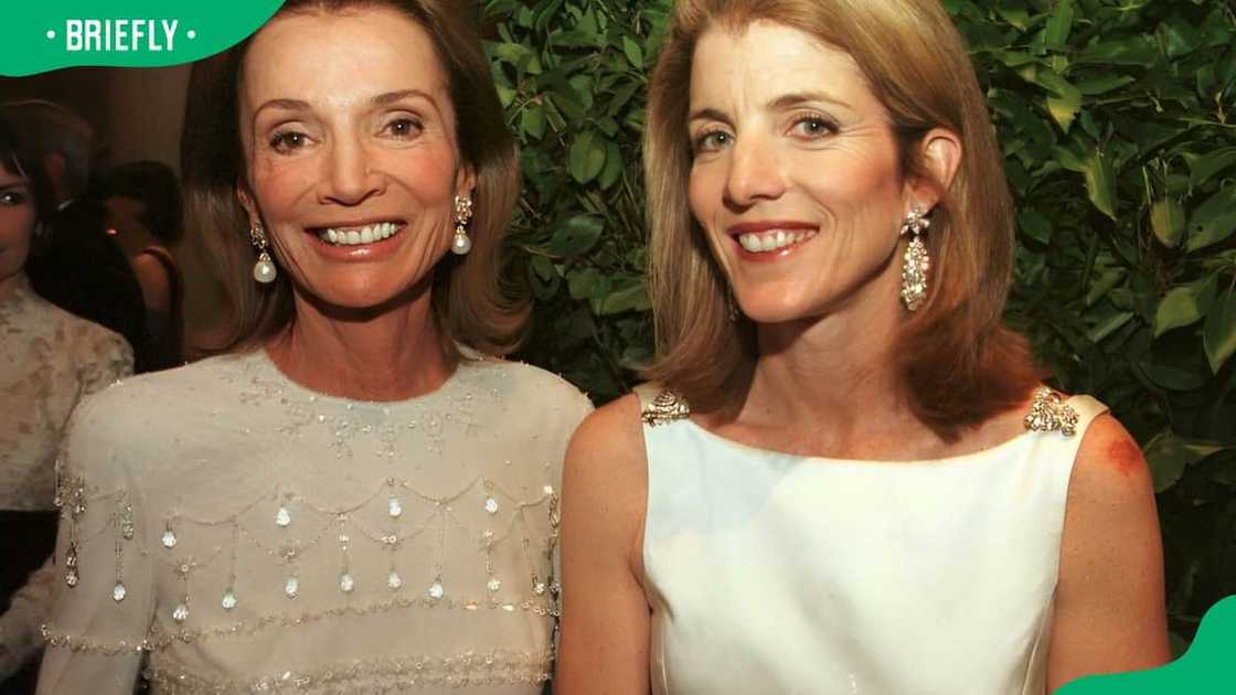 Lee Radziwill and Caroline Kennedy posing for a photo at the Metropolitan Museum of Art in 2001 Lee Radziwill and Caroline Kennedy posing for a photo at the Metropolitan Museum of Art in 2001