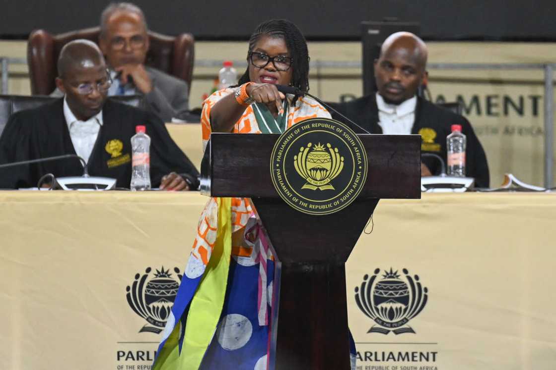 Higher education minister Nobuhle Nkabane chewed gum in Parliament Higher education minister Nobuhle Nkabane chewed gum in Parliament
