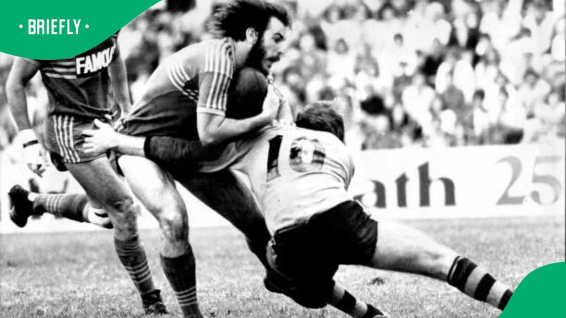 Neville Glover, Leichhardt-Balmain Vs Parramatta. Neville Glover, Leichhardt-Balmain Vs Parramatta.