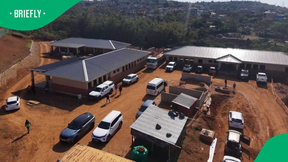 A contractor who was accused of not completing Sibonginhlanhla Primary School in KwaZulu-Natal