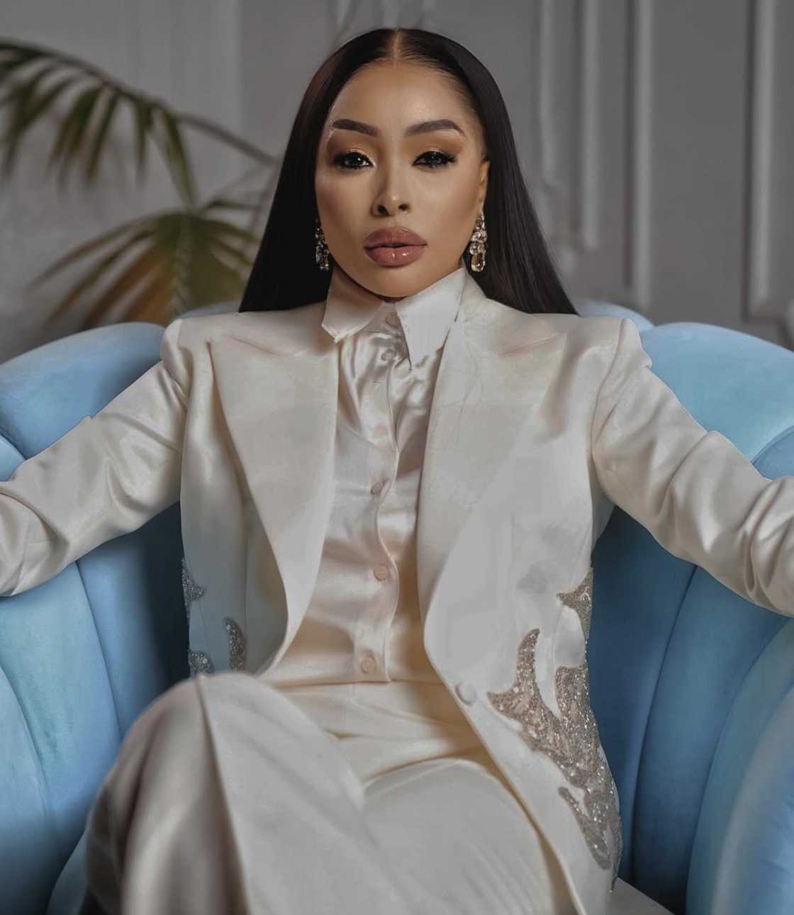 Khanyi Mbau shared another stunning picture