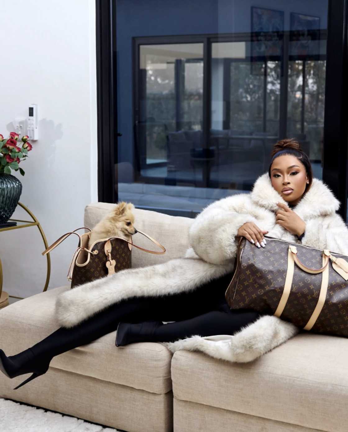 Cyan Boujee showed off a new luxury item Cyan Boujee showed off a new luxury item
