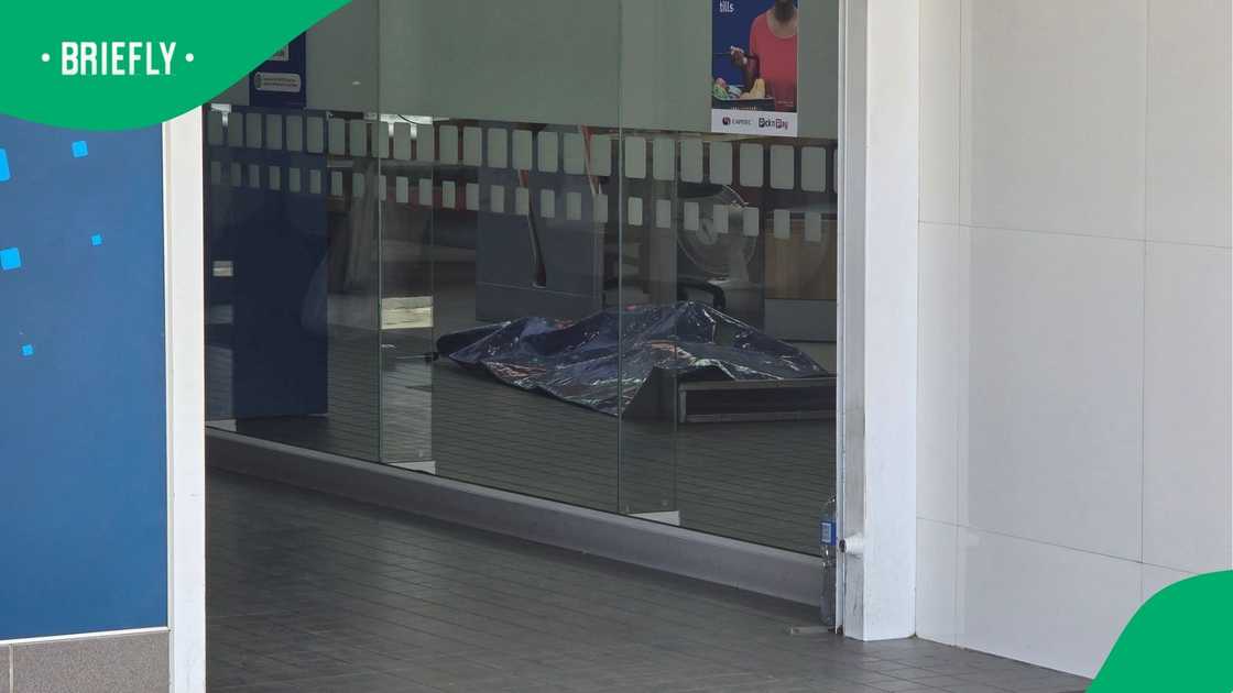 Customers and employees fled the building as the situation unfolded. Customers and employees fled the building as the situation unfolded.